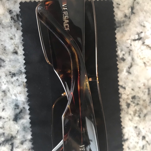 Versace Sunglasses - Picture 4 of 6
